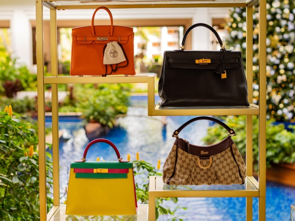 festive retail trunk show