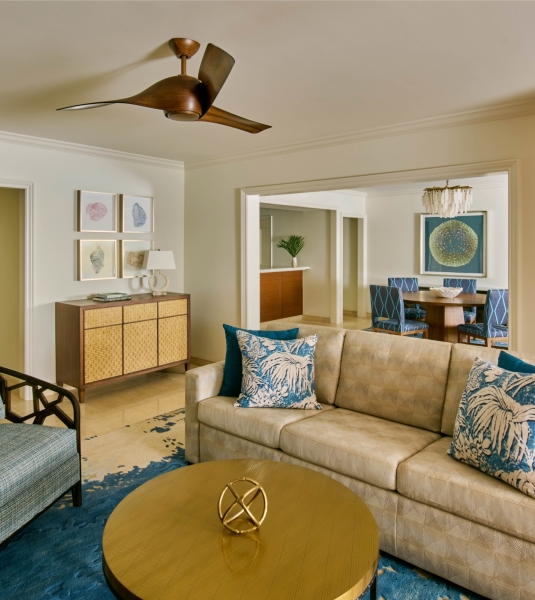 Molokini Suite Living Room